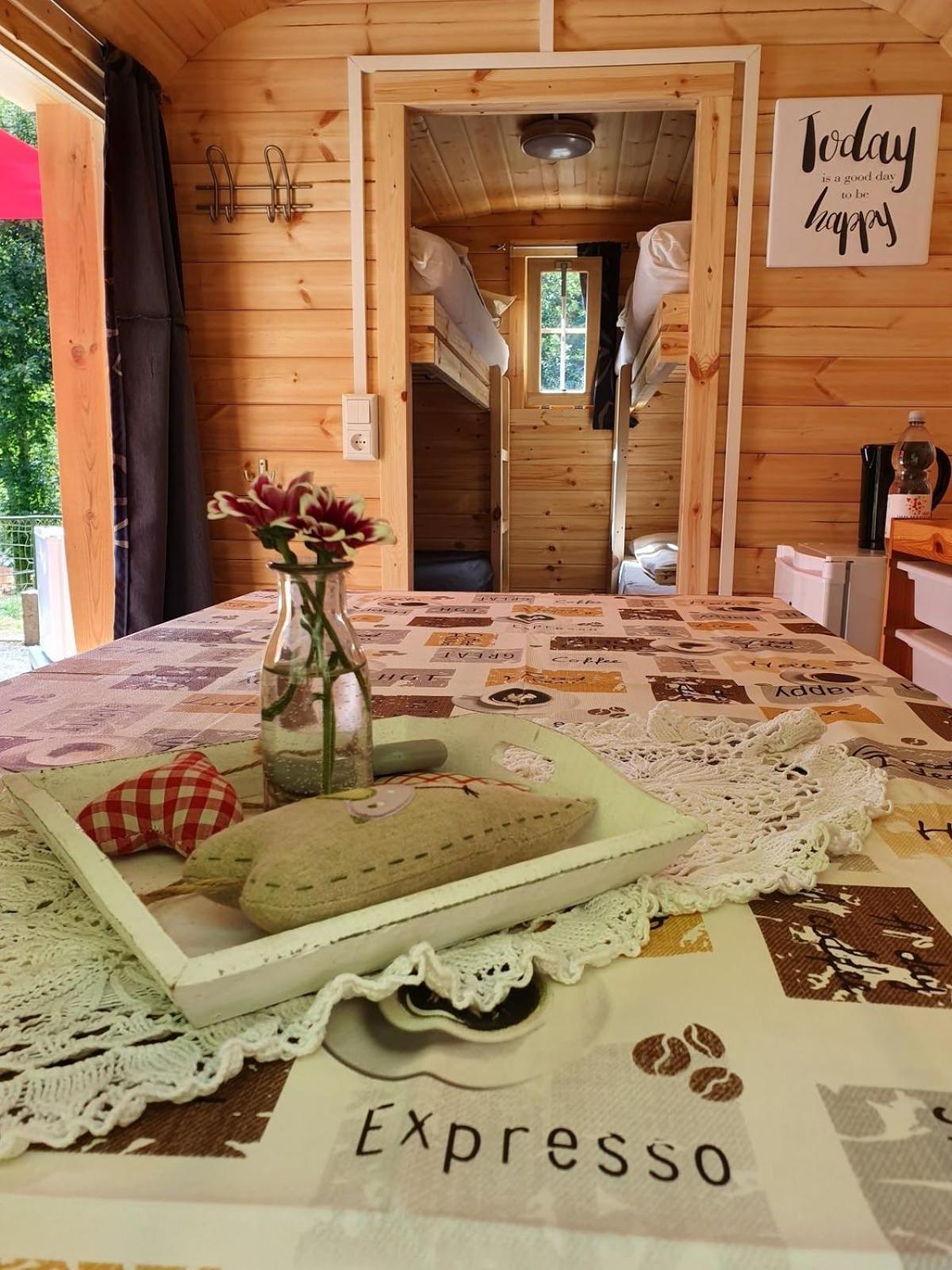 קוכם Pension Camping Schausten מראה חיצוני תמונה